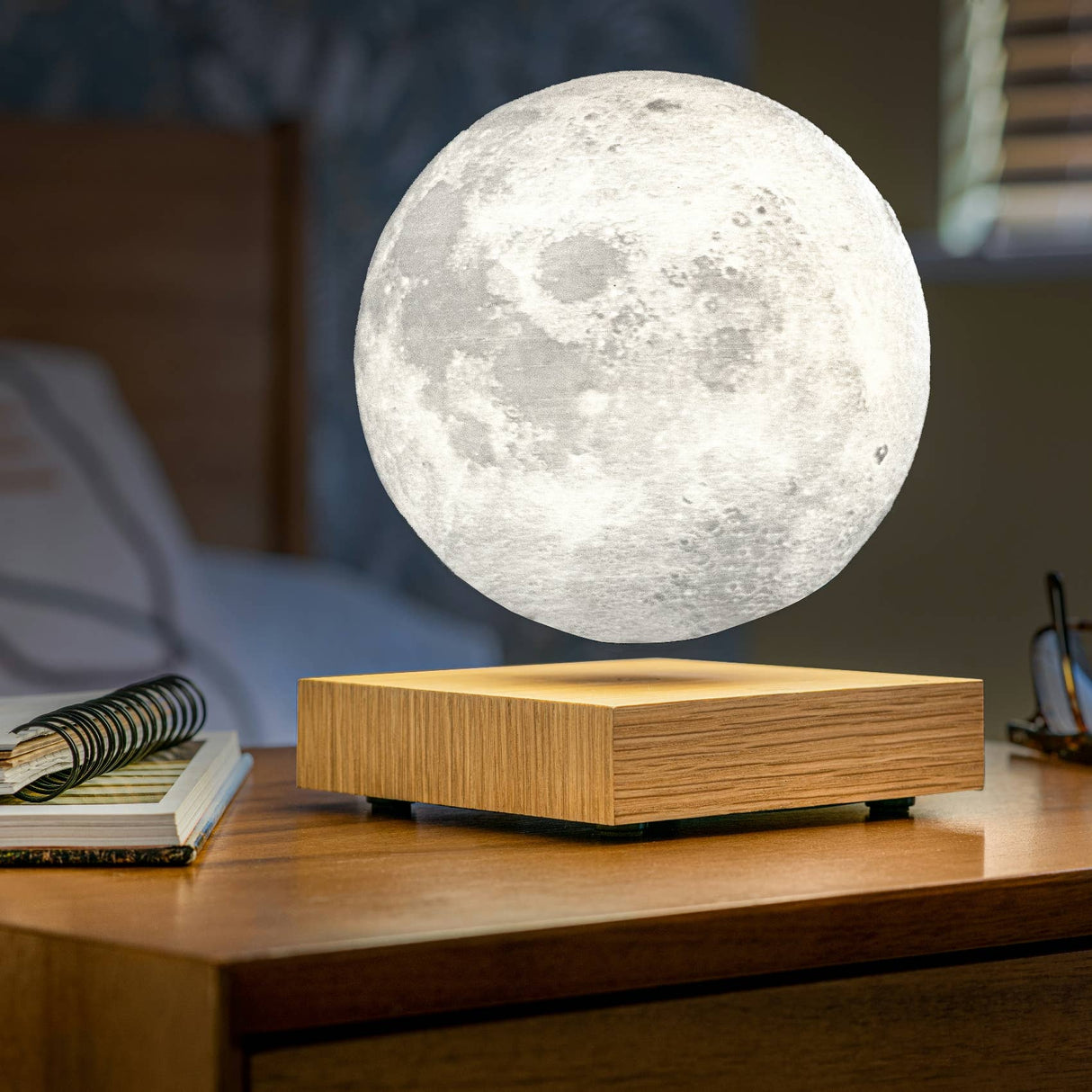 Smart Floating Moon Lamp